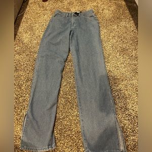 Medium wash jeans with slit!
